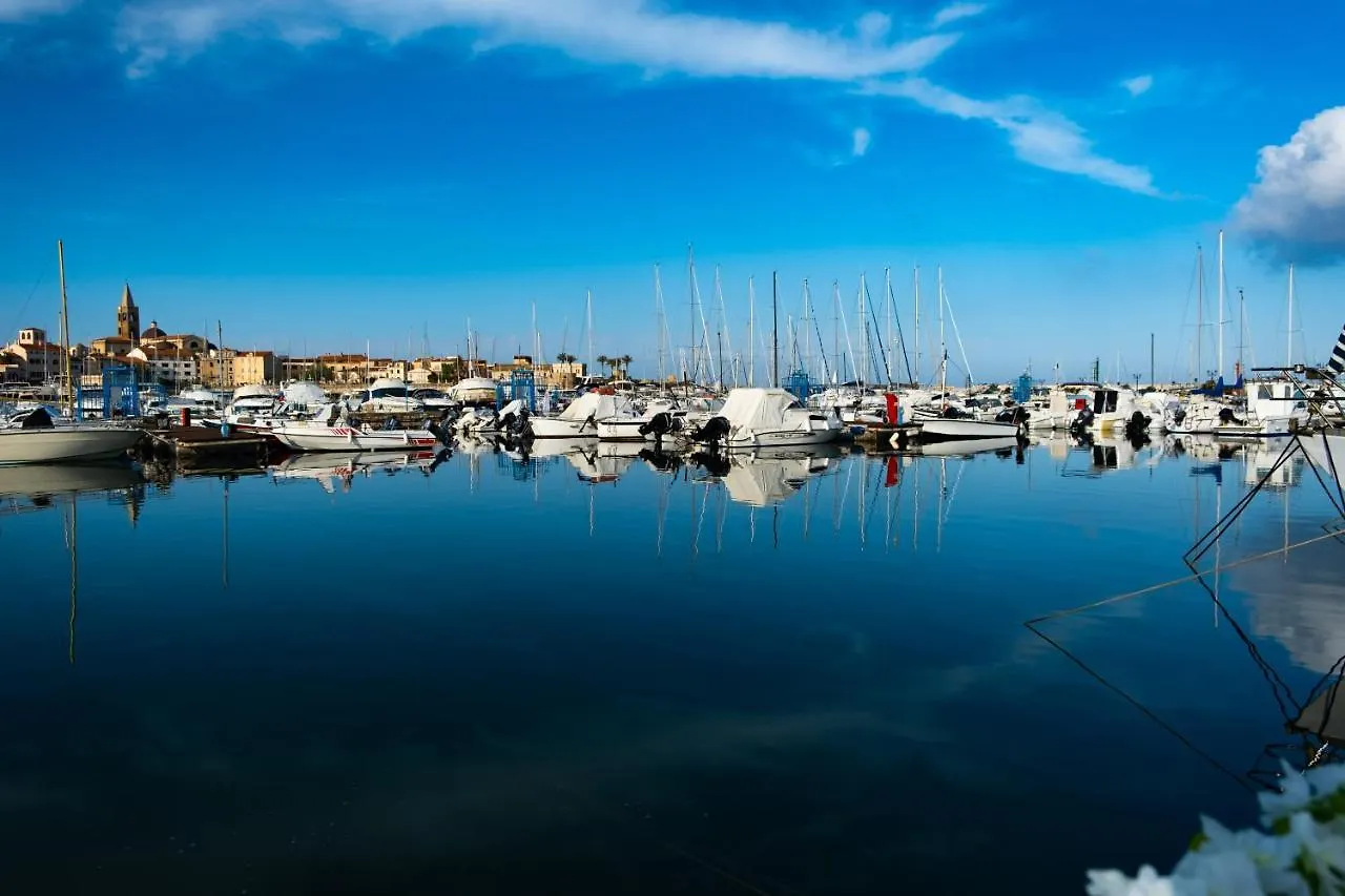 Bateau-hôtel Alghero House Boat